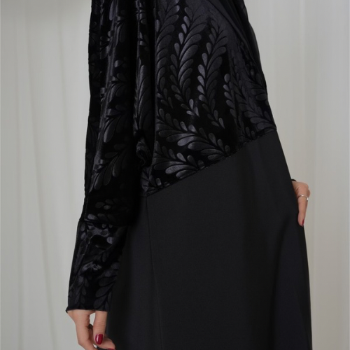 Half velvet half Bisht